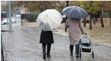 منخفض جوي من الدرجة الثالثة يضرب المملكة الجمعة منخفض جوي من الدرجة الثالثة يضرب المملكة الجمعة