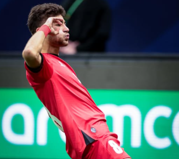 عودة الفاخوري على بعد خطوات من جائزة أفضل هدف  آسيا 2  (رابط التصويت)