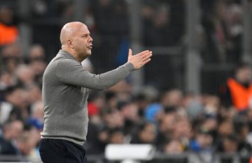 أرني سلوت يكشف سبب سقوط ليفربول بشكل درامي أمام بورنموث