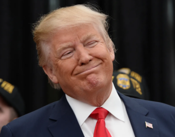 ترامب: أسطول حربي آخر يتجه نحو إيران