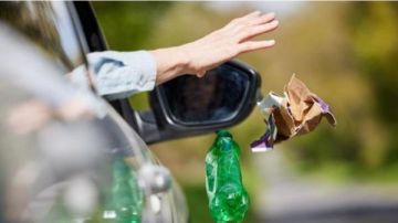 البيئة تبدأ تفعيل نظام المخالفات الإلكتروني : كاميرات متحركة وغرامات تصل لـ 500 دينار البيئة تبدأ تفعيل نظام المخالفات الإلكتروني : كاميرات متحركة وغرامات تصل لـ 500 دينار