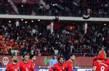 تعليق ناري من حفيظ دراجي على المنتخب المصري بعد مباراة كوت ديفوار تعليق ناري من حفيظ دراجي على المنتخب المصري بعد مباراة كوت ديفوار