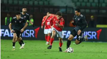 للانضمام إلى برشلونة ..  لاعب الأهلي يغادر إلى إسبانيا خلال أيام