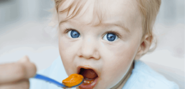 5 أطعمة شائعة تجنبوا إعطائها لأطفالكم