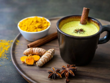 مشروبات طبيعية لنوم هانئ في الشتاء