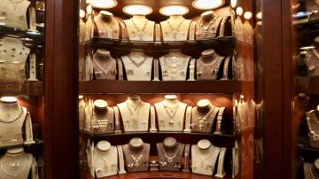 أسعار الذهب في السوق المحلية الأحد