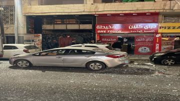 عمان .. 4 إصابات في حريق شب بمحل تجاري