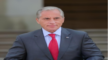 رئيس الوزراء جعفر حسان يلتقي رئيس مجلس النواب اللبناني نبيه بري في عين التينة بلبنان رئيس الوزراء جعفر حسان يلتقي رئيس مجلس النواب اللبناني نبيه بري في عين التينة بلبنان