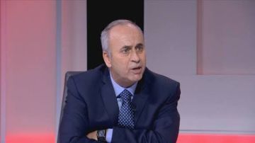 أبو علي يدعو للالتزام بنظام الفوترة الوطني وجولات ميدانية للتأكد من التطبيق أبو علي يدعو للالتزام بنظام الفوترة الوطني وجولات ميدانية للتأكد من التطبيق