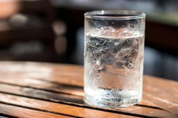 الماء البارد لإنقاص الوزن.. خرافة أم حقيقة صحية؟