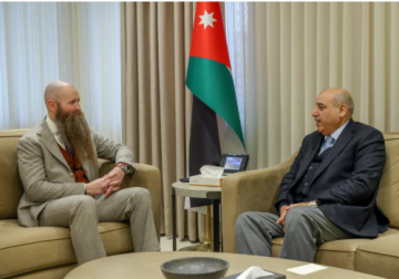 رئيس مجلس النواب يبحث مع السفير الأمريكي تعزيز التعاون الثنائي ودعم الاستقرار الإقليمي