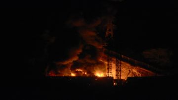 عضو في الحزب الفنزويلي الحاكم : الضربات الأميركية طالت مطارات وموانئ