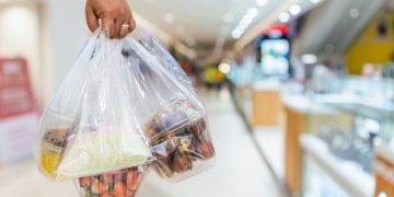 توجه لفرض رسوم على استخدام الأكياس البلاستيكية في الأردن توجه لفرض رسوم على استخدام الأكياس البلاستيكية في الأردن