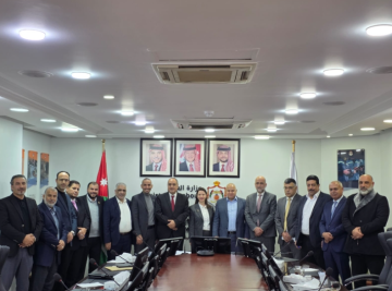  العمل : توقيع عقود عمل جماعية لتحسين المزايا الوظيفية لـ 2800 موظفا يعملون في 5 شركات في قطاع الكهرباء