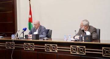 الفايز يدعو الشباب للتصدي إلى حملات خارجية تستهدف الأردن الفايز يدعو الشباب للتصدي إلى حملات خارجية تستهدف الأردن