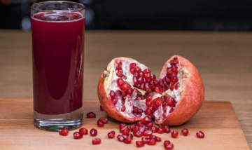 عصير الرمان: علاج طبيعي لحرقة البول ودعم صحة المسالك البولية