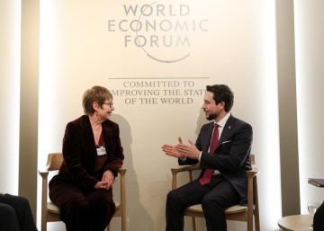 ولي العهد يلتقي رئيسة البنك الأوروبي للإعمار والتنمية