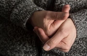 ما خطورة فرقعة المفاصل؟