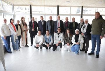 وزير الثقافة يفتتح قاعة فرقة شابات السلط لأغراض التدريب