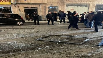 إصابة 4 أشخاص اثر حريق داخل محل تجاري في منطقة الصويفية بالعاصمة عمان