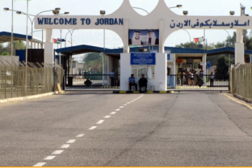 مجلس الوزراء يوافق على توحيد إجراءات المجموعات السياحية على معبري الشيخ حسين ووادي عربة