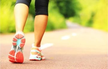 كيف يجعل المشي البسيط فقدان الوزن أكثر فعالية؟