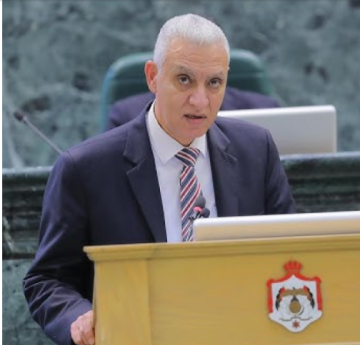 العموش يدعو لإطلاق حملة وطنية للتعامل مع مدمني المخدرات