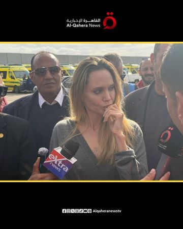 شاهد.. أنجلينا جولي تزور معبر رفح ومستشفى العريش