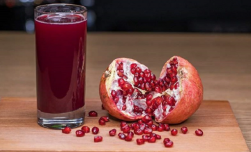 عصير الرمان: علاج طبيعي لحرقة البول ودعم صحة المسالك البولية