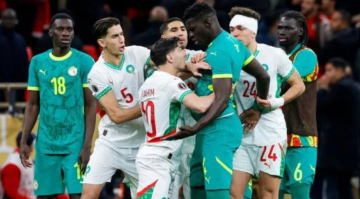 بسبب انسحاب لاعبي السنغال .. المغرب يلجأ إلى كاف وفيفا 