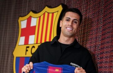 جواو كانسيلو يرحل عن الهلال