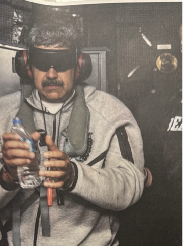 معصوب العينين .. ترامب ينشر صورة لمادورو