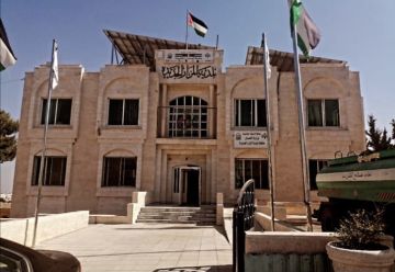 بلدية المزار الشمالي تتعامل مع عدد من الحالات بالمنخفض