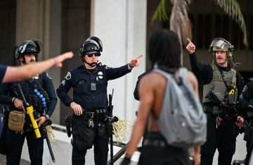 ترامب: 19 مليار دولار سرقت من برامج دعم المهاجرين في بلادنا