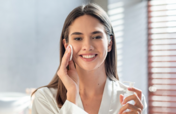 روتين شتوي عميق لبشرة أكثر ترطيبا ونضارة خلال الأيام الباردة