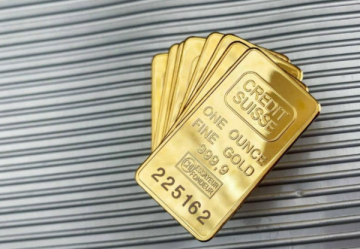 الذهب يرتفع إلى مستوى قياسي عالميا والأونصة تتجاوز 4700 دولار