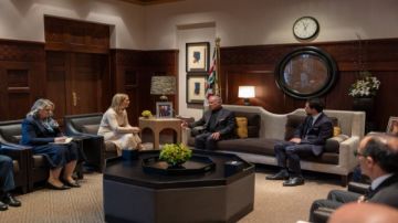 الملك يؤكد الحرص على تعزيز الشراكة الاستراتيجية مع الاتحاد الأوروبي الملك يؤكد الحرص على تعزيز الشراكة الاستراتيجية مع الاتحاد الأوروبي