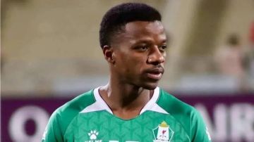 الوحدات ينهي عقد العماني المنذر العلوي