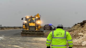 الأشغال: 110 فرق ميدانية و325 آلية للتعامل مع بلاغات المنخفض الجوي الأشغال: 110 فرق ميدانية و325 آلية للتعامل مع بلاغات المنخفض الجوي