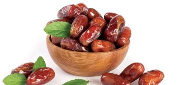 التمر: غذاء طبيعي غني بالفوائد الصحية