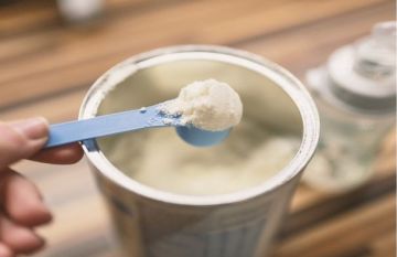 الغذاء والدواء توضح تفاصيل سحب احترازي لبعض تشغيلات حليب الأطفال من منتجات نستله