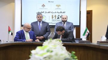 الأردن وسوريا يوقعان اتفاقية لبيع وشراء الغاز عبر الأراضي الأردنية الأردن وسوريا يوقعان اتفاقية لبيع وشراء الغاز عبر الأراضي الأردنية
