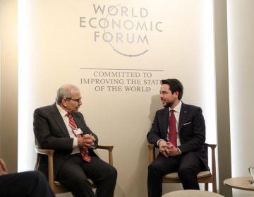 ولي العهد يلتقي سلام ويؤكد دعم جهود لبنان لتعزيز أمنه واستقراره