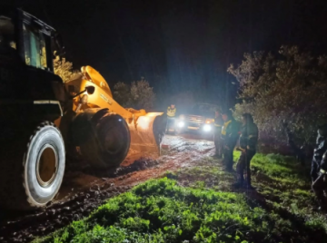 إنقاذ سائح عربي وعائلته في أم قيس