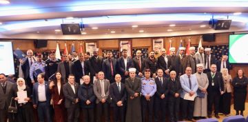 تجارة عمان تختتم برامج تدريبية بشراكات مؤسسية وطنية