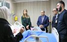 الأميرة دينا مرعد تزور المستشفى التخصصي وتتابع أوضاع مرضى غزة