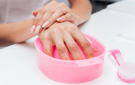 نصائح العناية بالأظافر بعد إزالة الأكريليك أو الجل لاستعادة القوة واللمعان الطبيعي - jo