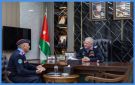 الملك يطلع على تجهيزات مديرية الأمن للتعامل مع المنخفض - jo