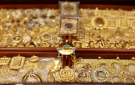 أسعار الذهب محليا تسجل مستوى قياسيا جديدا.. عيار 21 يصل إلى 101 دينار للغرام - jo