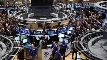 ارتفاع الأسهم البريطانية في مستهل التداول بقيادة القطاع المصرفي ارتفاع الأسهم البريطانية في مستهل التداول بقيادة القطاع المصرفي